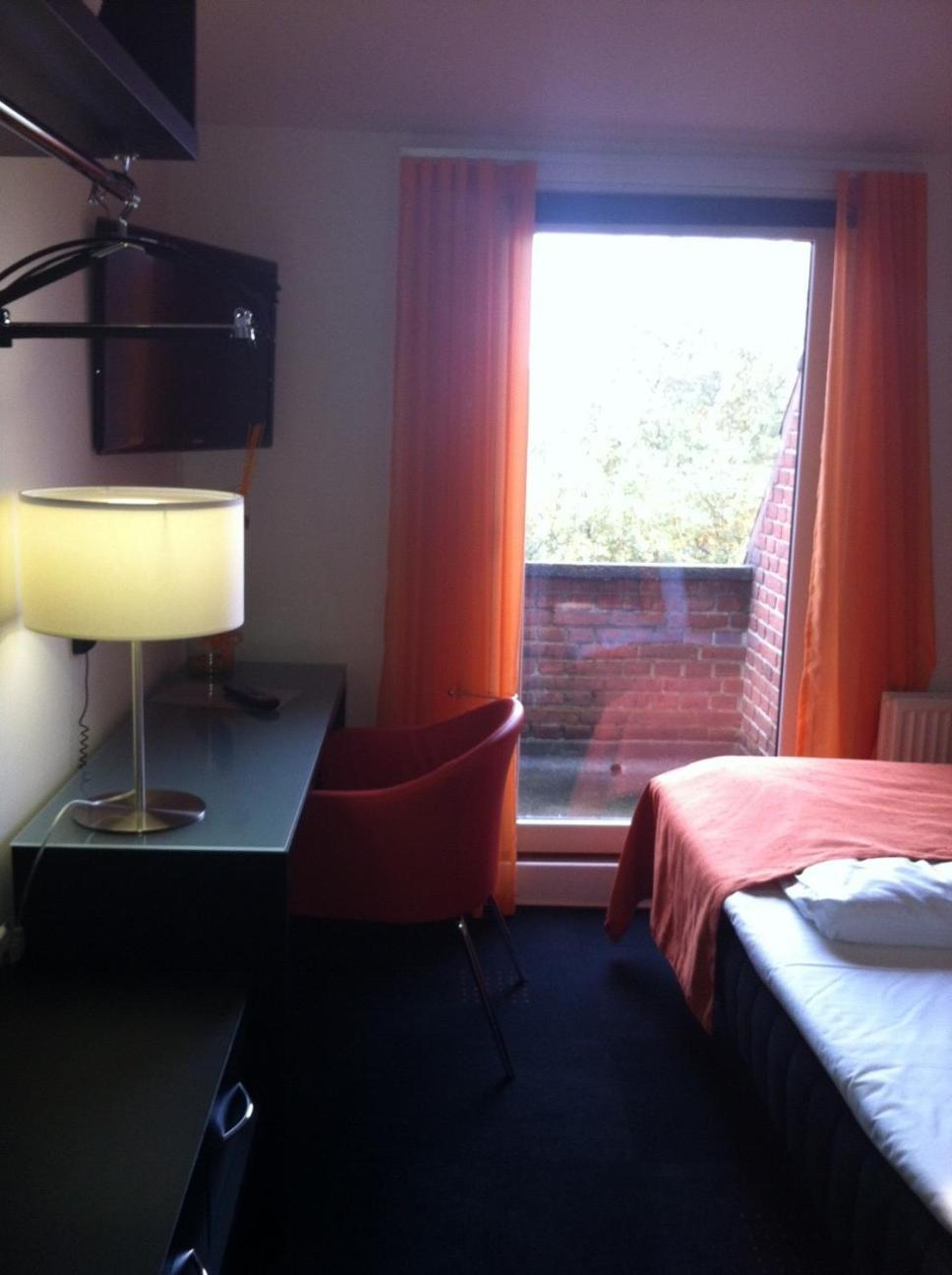 Hotel Harmonien ハザスレウ エクステリア 写真